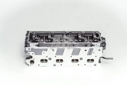 Головка блоку циліндрів VW Crafter 30-35/30-50 2.0 TDI 11-16 AMC 908728 (фото 1)