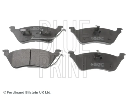 Колодки гальмівні (задні) Chrysler Voyager 2.4-3.3 00-08/ Grand Voyager IV 99-08/ Dodge Caravan 00- BLUE PRINT ADA104203
