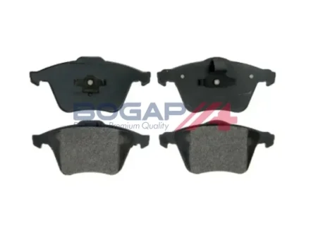 Колодки гальмівні (передні) VW Passat 05-10/Skoda Superb 08-15 (з датчиком) BOGAP A8210187