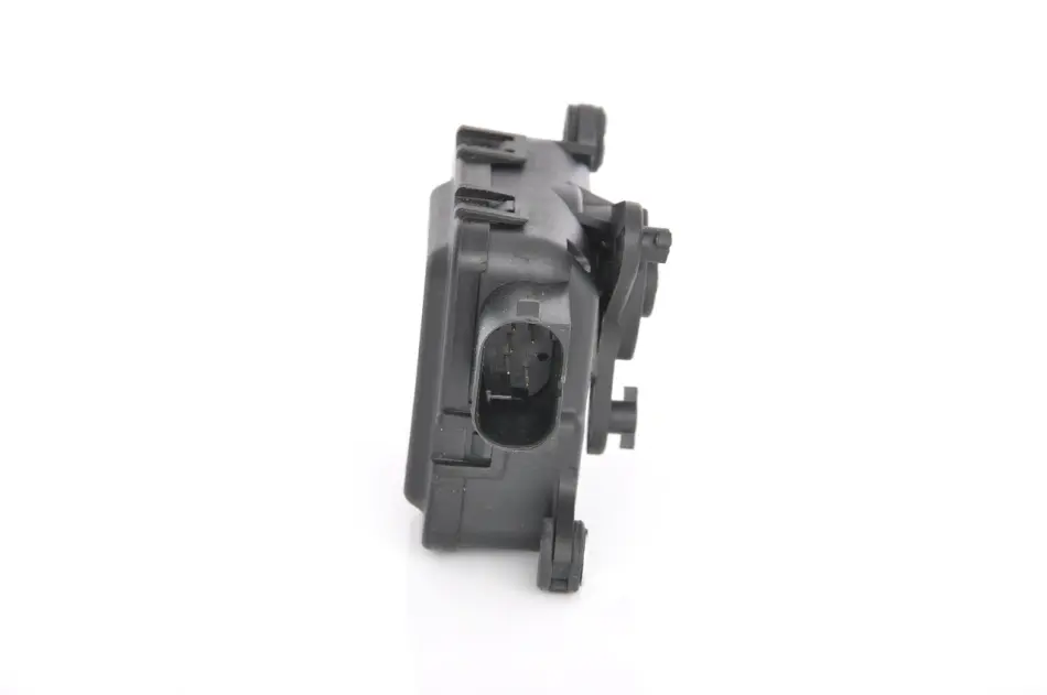Моторчик заслонки пічки VW Passat B5 1.6-2.0 96-05 0 132 801 174 BOSCH 0-132-801-174 (фото 1)