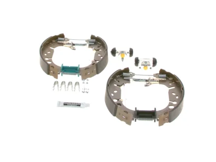 Колодки ручника Opel Corsa D 06-14 (+ циліндри/аксессуари) (228x40) 0 204 114 669 BOSCH 0-204-114-669