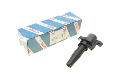 Котушка запалювання Ford Focus/Mondeo/S-Max 1.8/2.0 03-/Transit 2.3 06-14 0 221 504 702 BOSCH 0-221-504-702