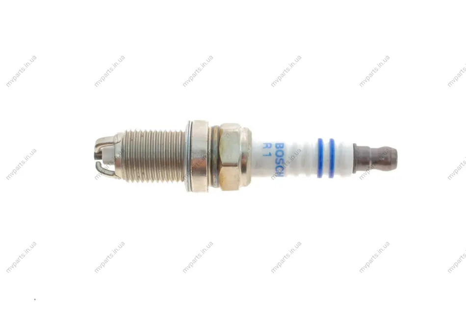 Свічка запалювання VW T4/VW Caddy III/ Renault Kangoo/Audi A6 87- 0 241 235 752 BOSCH 0-241-235-752 (фото 1)