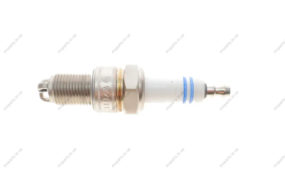 Свічка запалювання VW Golf 1.8 83-93/Audi 100 2.3 E 86-90 0 241 235 756 BOSCH 0-241-235-756 (фото 1)