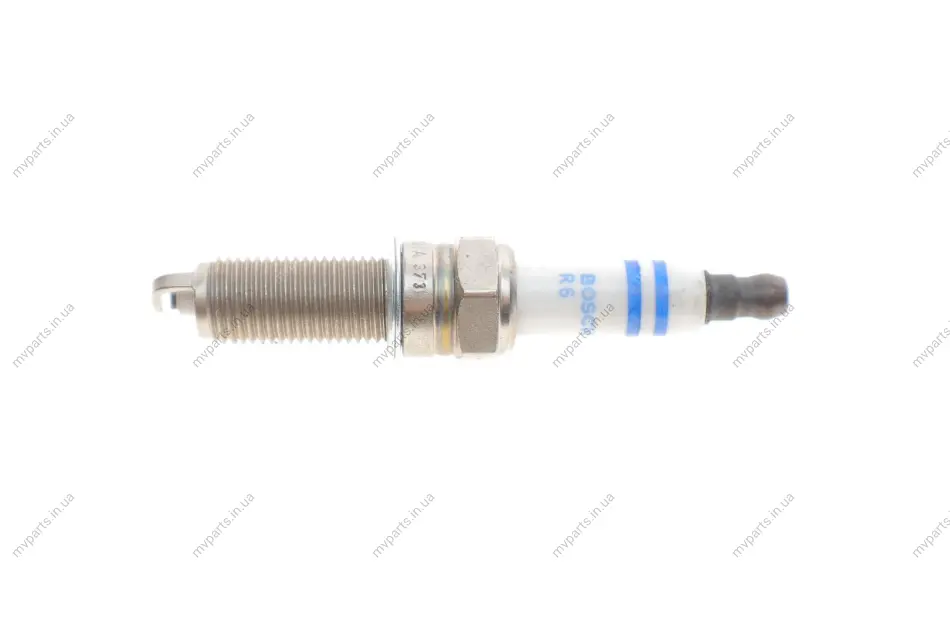 Свічка запалювання Hyundai i20/i30/Elantra/Kia Ceed 1.4-1.8 07- 0 242 135 527 BOSCH 0-242-135-527 (фото 1)