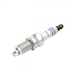Свічка запалювання Fiat Fiorino/Panda/Punto 1.4i 97- 0 242 135 580 BOSCH 0-242-135-580