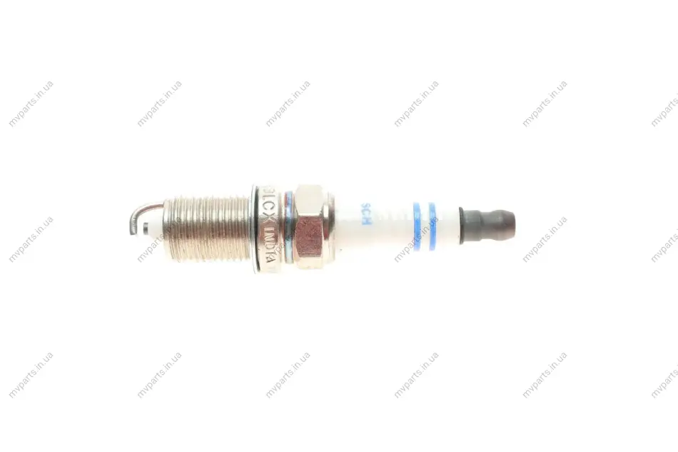 Свічка запалювання Honda Accord/Civic 1.5-3.0 91-01/Hyundai Elantra/i20/i30 1.4-1.6 06-12 0 242 229 576 BOSCH 0-242-229-576 (фото 1)
