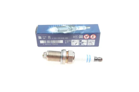 Свічка запалювання Opel Vectra C/Omega B/Astra H 1.4-1.8 94- 0 242 229 648 BOSCH 0-242-229-648