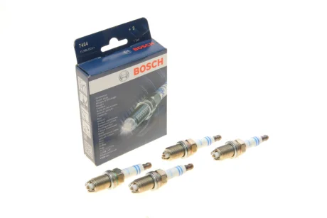 Свічка запалювання Opel Astra/Combo/Omega 1.0-3.2 85- 0 242 229 878 BOSCH 0-242-229-878