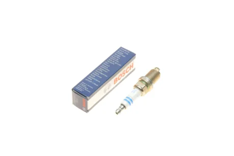 Свічка запалювання Honda/Hyundai/Infiniti/Kia/Land Rover/Lexus/Mazda/Mitsubishi 0 242 230 534 BOSCH 0-242-230-534