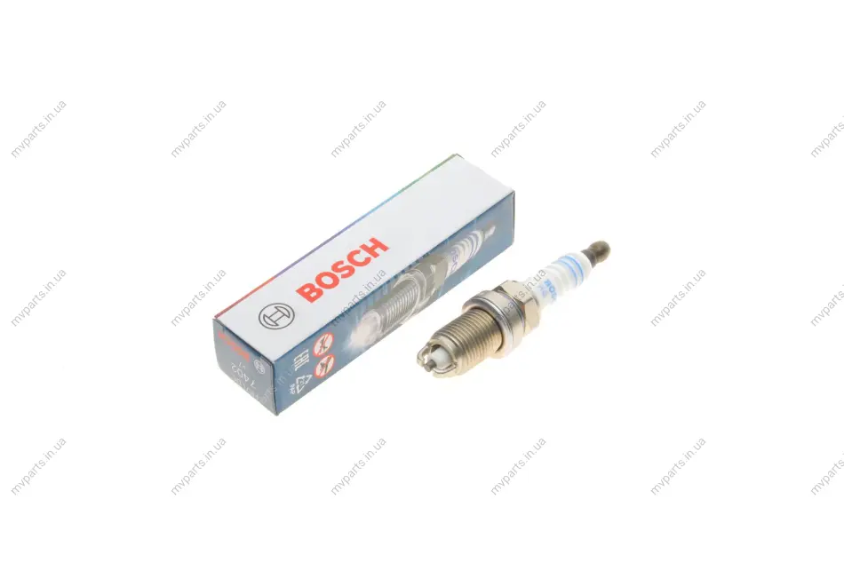 Свічка запалювання VW T4/VW Caddy III/ Renault Kangoo/Audi A6 87- (Plus Yttrium) 0 242 235 668 BOSCH 0-242-235-668 (фото 1)