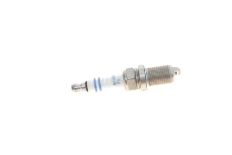 Свічка запалювання Renault Kangoo/Laguna II/Megane II 1.4-1.6 97- (к-кт 4шт) 0 242 235 912 BOSCH 0-242-235-912