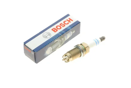Свічка запалювання VW Golf/Passat/Touran 1.6 FSI 02-08 0 242 240 590 BOSCH 0-242-240-590