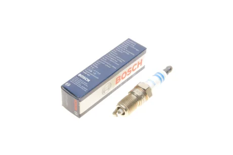 Свічка запалювання Ford Focus/Volvo S80/S40 1.8/2.0i 04-12 0 242 240 620 BOSCH 0-242-240-620