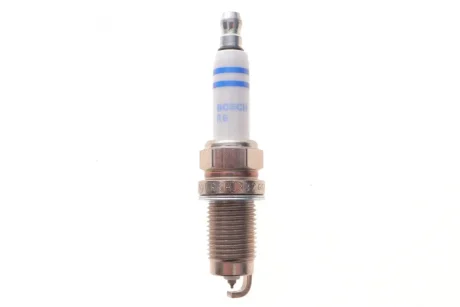 Свічка запалювання VW Caddy III 1.2 TSI 10-15 0 242 240 665 BOSCH 0-242-240-665