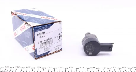 Клапан редукційний рейки паливної Renault Trafic II/Scenic III/Nissan Primastar 2.0dCi 06- 0 281 002 800 BOSCH 0-281-002-800