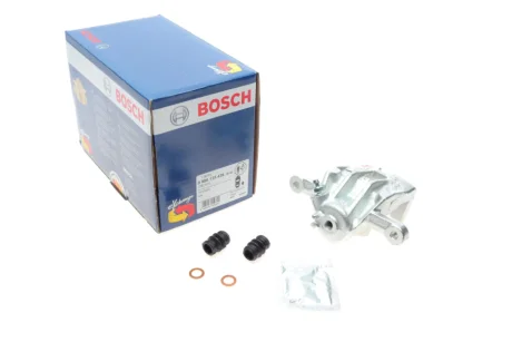 Супорт гальмівний (задній) (R) Hyundai Sonata/Kia Magentis 05-10 0 986 135 426 BOSCH 0-986-135-426