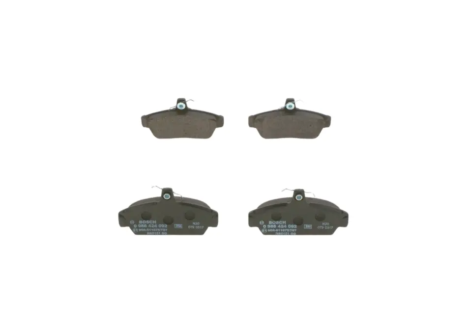 Колодки гальмівні (передні) Lada Samara 95-06/Rover 100 90-98 0 986 424 092 BOSCH 0-986-424-092 (фото 1)