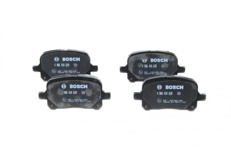 Колодки гальмівні (передні) Toyota Camry/Lexus ES 96-06 (Akebono) 0 986 424 639 BOSCH 0-986-424-639