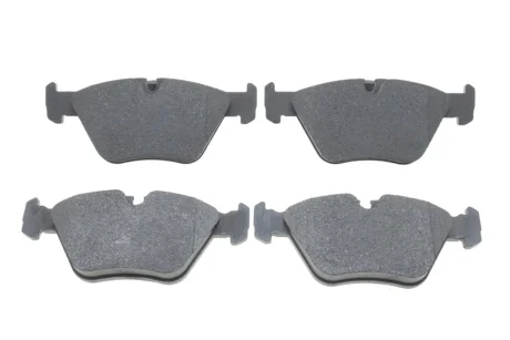 Колодки гальмівні (передні) BMW 3 (E36/E46) 92-06/5 (E34) 87-96/7 (E32) 87-94/Z3 (E36) 97-03 0 986 424 767 BOSCH 0-986-424-767