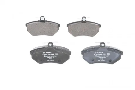 Колодки гальмівні (передні) Audi A4 95-01/VW Golf III/IV -02/Caddy II -04 0 986 460 944 BOSCH 0-986-460-944