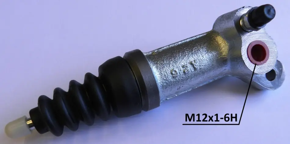 Циліндр зчеплення (робочий) Audi 100/A6/A8 82-97 (d=22.2mm) 0 986 486 532 BOSCH 0-986-486-532 (фото 1)