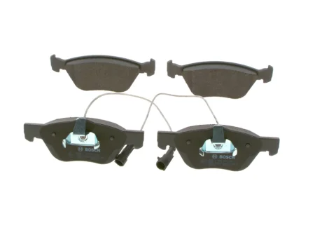 Колодки гальмівні (передні) Alfa Romeo 145/146/156/GT/GTV/Spider/Fiat Bravo 95-05 0 986 494 004 BOSCH 0-986-494-004