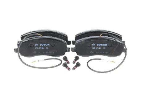 Колодки гальмівні (передні) Citroen C8/Peugeot 807 2.0/2.2 HDi 06- 0 986 494 385 BOSCH 0-986-494-385