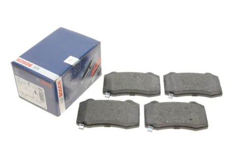 Колодки гальмівні (задні) Jeep Grand Cherokee/Chrysler 300C 04-/Tesla 0 986 494 708 BOSCH 0-986-494-708