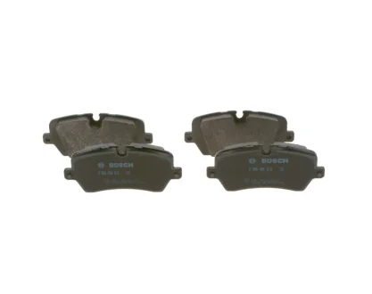 Колодки гальмівні (задні) Land Rover Range Rover 12-/Defender 19-/Discovery V 16- 0 986 494 810 BOSCH 0-986-494-810
