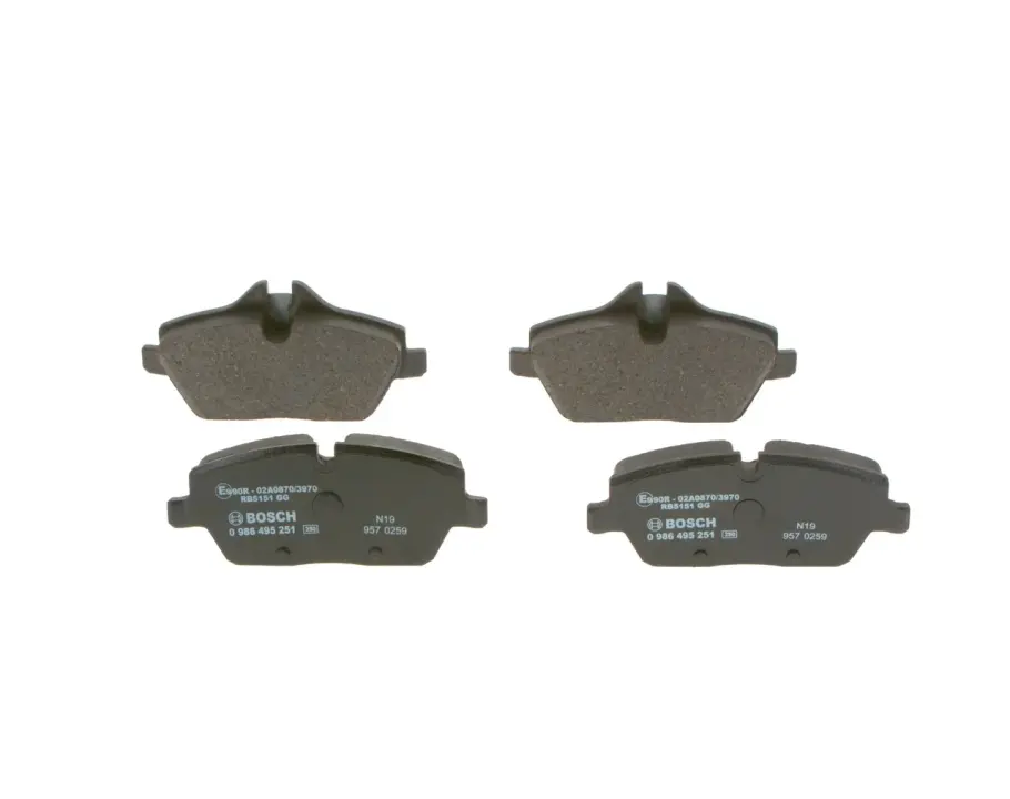 Колодки гальмівні (передні) BMW 1 (E81/E82/E87/E88) 04-13/2 (F45) 14-18 замінено на 0986494588 0 986 495 251 BOSCH 0-986-495-251 (фото 1)