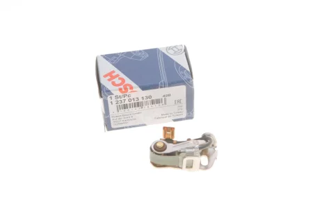 Контакт трамблера VW Caddy 82-92/Golf 1.5-1.6 74-92/LT 2.0 75-83 1 237 013 130 BOSCH 1-237-013-130