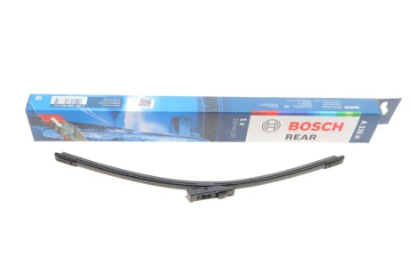 Щітка склоочисника (330mm) VW Caddy V 2.0 TDi BMT 20- 3 397 016 317 BOSCH 3-397-016-317
