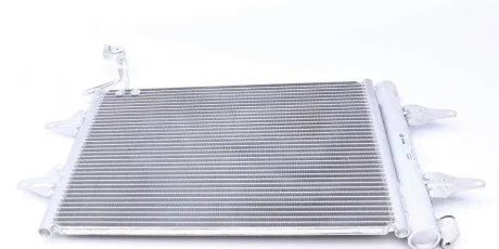 Радіатор кондиціонера Skoda Fabia 99-14/Roomster 06-15 MAHLE AC 359 000S MAHLE / KNECHT AC-359-000S