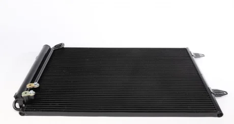 Радіатор кондиціонера VW Passat 05-14/CC 2.0TDI 11-16 (439x577x16) MAHLE AC 666 000S MAHLE / KNECHT AC-666-000S