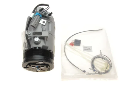 Компресор кондиціонера Opel Astra/Zafira 1.7D 04-15 MAHLE ACP 24 000S MAHLE / KNECHT ACP-24-000S