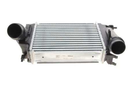 Радіатор інтеркулера Renault Megane IV/Espace V/Kadjar 1.6 dCi 15- MAHLE CI 684 000S MAHLE / KNECHT CI-684-000S