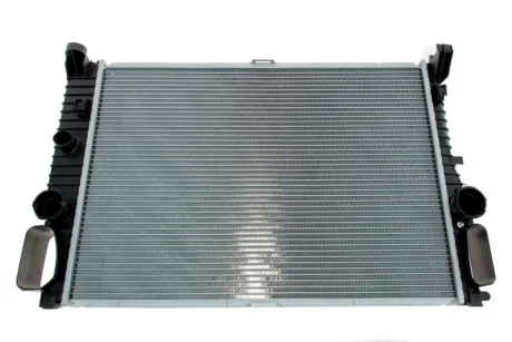 Радіатор охолодження MB E-class (S211/W211) 1.8-5.0 02-10 (5ст. АКПП) MAHLE CR 37 000S MAHLE / KNECHT CR-37-000S