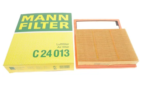 Фільтр повітряний Ford Mondeo 2.0 Hybrid 14-/C-Max 2.0 Energi 14-19 -FILTER C 24 013 MANN C-24-013