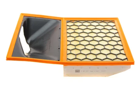 Фільтр повітряний Iveco Daily 2.3HPI/HPT 06- -FILTER C 40 001 MANN C-40-001
