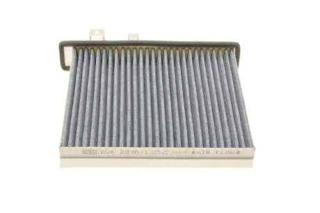 Фільтр салону Mitsubishi Pajero 00- (вугільний) -FILTER CUK 2230/1 MANN CUK-2230-1