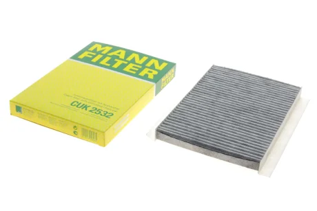 Фільтр салону Hyundai I30/Kia Cee\'d 06- (вугільний) -FILTER CUK 2532 MANN CUK-2532
