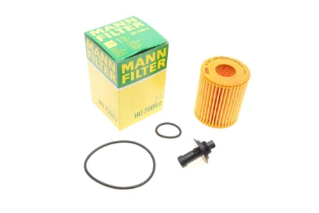 Фільтр масляний Lexus/Toyota 2.0/2.2 D-4D 05- -FILTER HU 7009 Z MANN HU-7009-Z