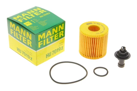 Фільтр масляний Lexus RX/NX 2.0-3.5 08-/Toyota Rav 4 2.5 Hybrid 15- -FILTER HU 7019 Z MANN HU-7019-Z