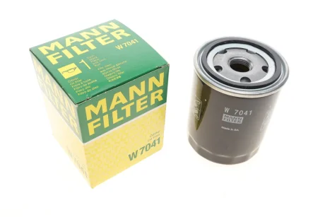 Фільтр масляний Nissan Primera/Almera/Sunny 1.3-3.0i 70-07 -FILTER W 7041 MANN W-7041