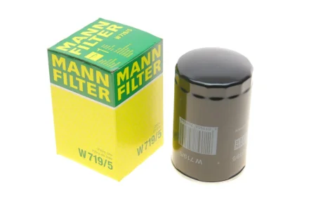 Фільтр масляний VW Caddy/Golf I/II/III/Passat -96/Audi 80/100 -94/A6 -97 (бензин) -FILTER W 719/5 MANN W-719-5