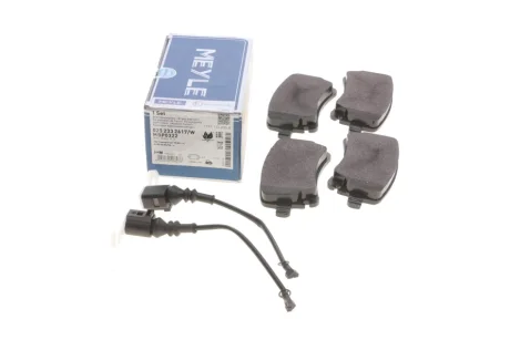 Колодки гальмівні (задні) VW T5 03- (Lucas) (з датчиком) 025 233 2617/W MEYLE 025-233-2617-W