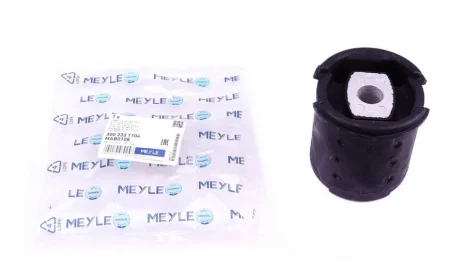 Сайлентблок балки (задньої/ззовні) BMW 5 (E39) 95-03 300 333 1104 MEYLE 300-333-1104