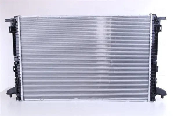 Радіатор охолодження VAG (вир-во Nissens) NISSENS 606573 (фото 1)