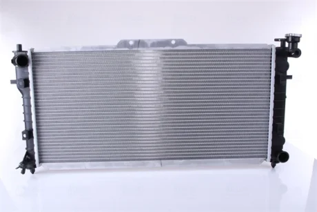 Радіатор охолодження Mazda 626 седан IV (GE) (вир-во Nissens) NISSENS 62392A
